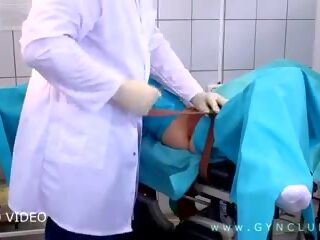 Geidulingas daktaras performs gyno egzaminas, nemokamai porno 71 | xhamster
