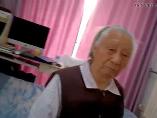 Стар китайски бабичка получава прецака, безплатно възрастни hd порно d5
