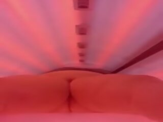 Masturbation en solarium, gratuit masturbation porno vidéo 23